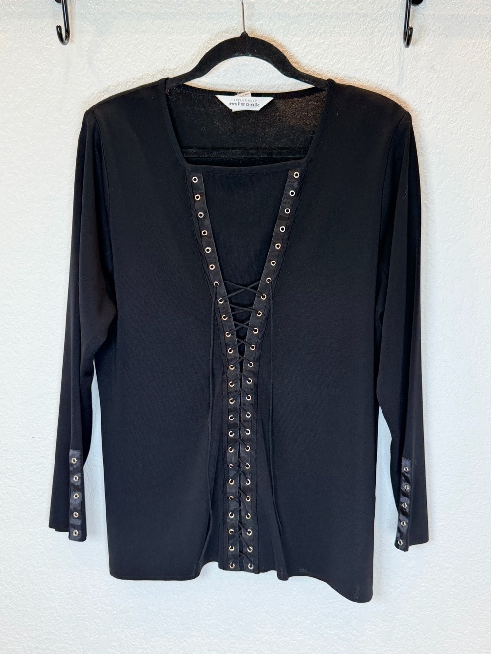 Misook Lace-Up Knit Long Sleeve Dark Romance Renaissance Blouse in Black size XL